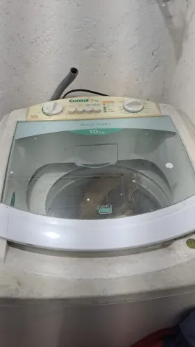 Maquina de lavar para retirar peças