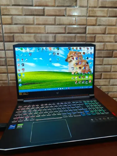 Acer Predator Helios 300
