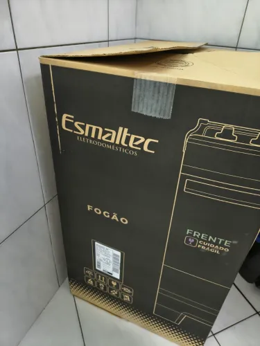 Fogão Esmaltec novo na caixa