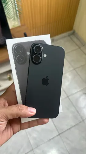 iPhone 16 128GB 