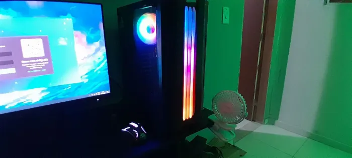 Computador gamer + telcado + mouse