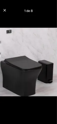 Vaso sanitário preto