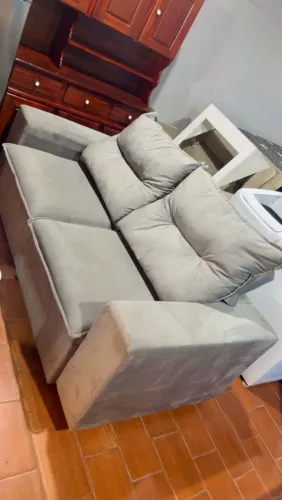 Sofá retrátil