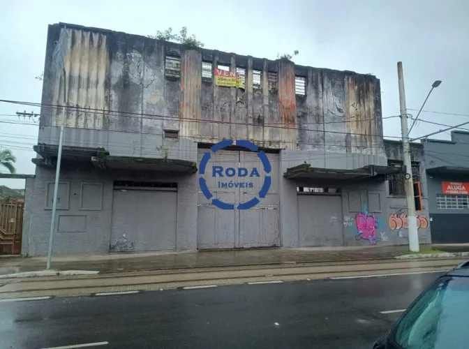 Terreno para construção residencial ou comercial na Vila Matias