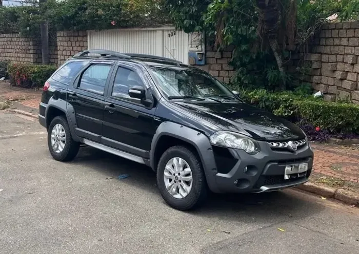 Fiat Palio Weekend Adventure Locker 1.8 Flex 2014