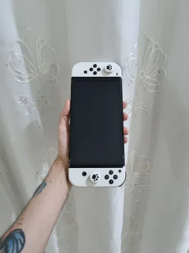 Nintendo Switch Oled Desbloqueado
