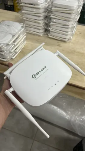 Kit 20 roteador Greatek com fonte