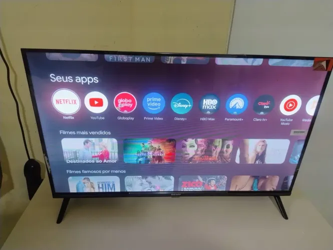 Smart TV Semp 32" HD - Google TV (Nova/Em ótimo estado)