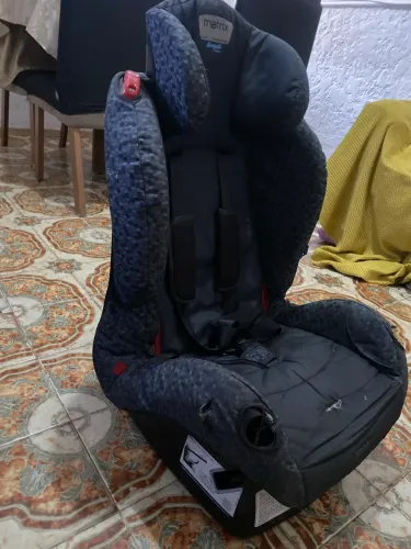 Cadeirinha de criança para carro