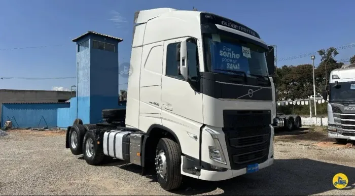VOLVO FH-460 6X2<br>2022/2022<br>CABINE SC<br>TETO ALTO