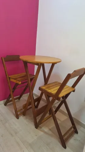 CONJUNTO MESA E CADEIRA BISTRO