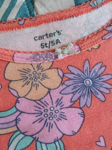 Pijamas Carter's 5T (veste 4 5 6 anos)