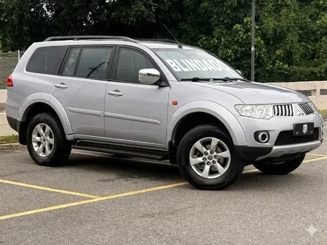 Mitsubishi Pajero Dakar/hpe 3.5 4X4 Flex 5P Aut. 2013