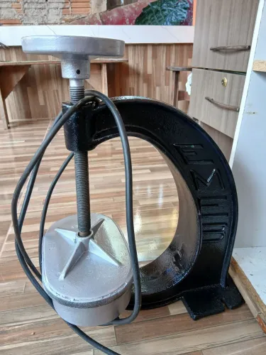 Vulcanizadora