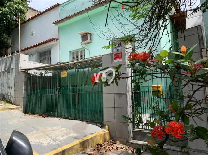 Casa à Venda em São Cristóvão 3 Quartos