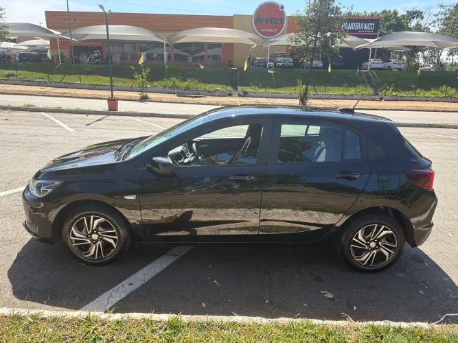 Chevrolet Onix Hatch LT 1.0 12V Flex Mec. 4P 2024