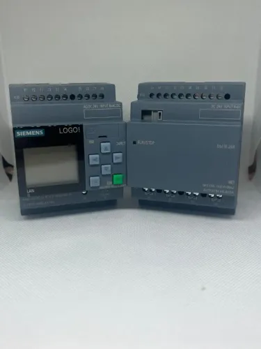 Siemens LOGO! 6ED1052-1HB08-0BA1 + Expansão 6ED1055-1NB10-0BA2 - Automação Completa