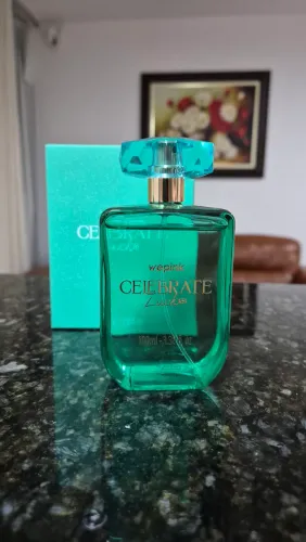 Perfume celebrate luck