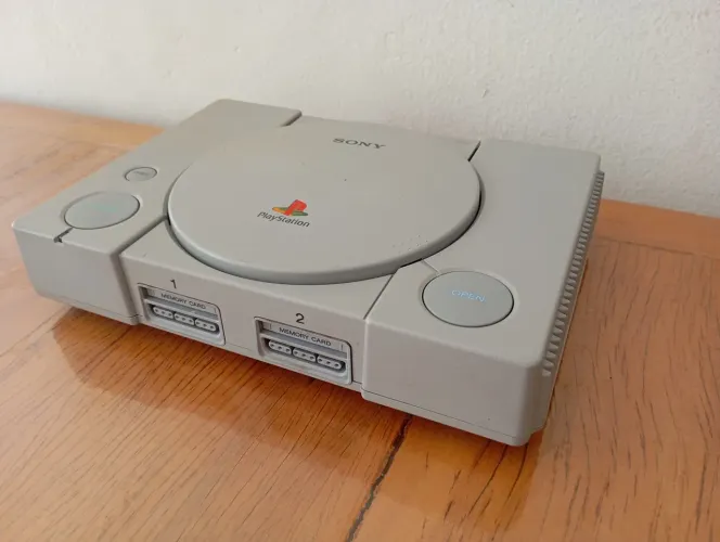 Play station 1