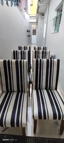 Oportunidade - Cadeiras estofadas