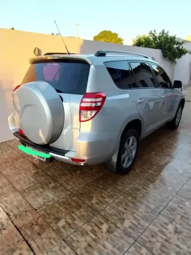 Toyota RAV4 2.4 4X4 16V 170cv Aut. 2008