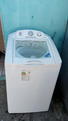 Vendo máquina de lavar 10 kilos