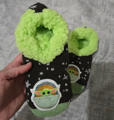Meias Pantufofa Baby Yoda da Zona Criativa - tamanho 37