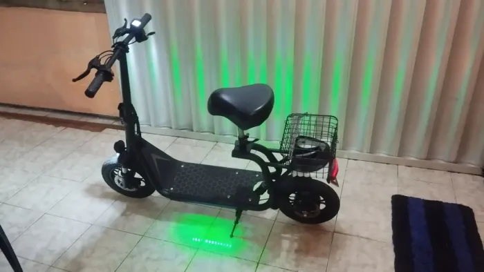 Scooter elétrica de 800 watts