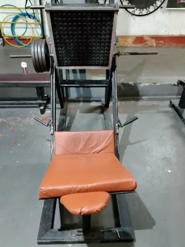 Aparelho de musculação 