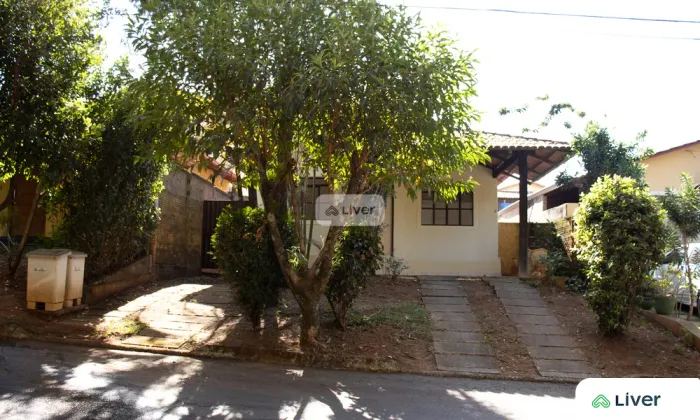Casa 3 Quartos com Quintal Espaçoso | Condomínio Monte Verde | Goiânia