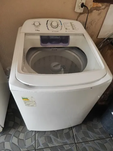 Lava Roupa usada