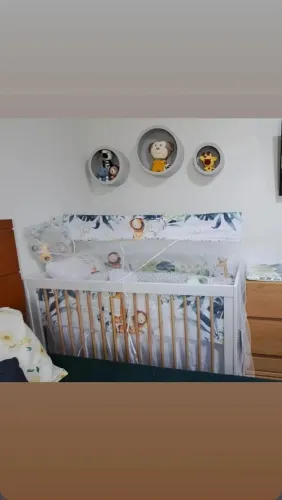 Vendo lindo berço cama Quarte Cuzy já com colchão . 