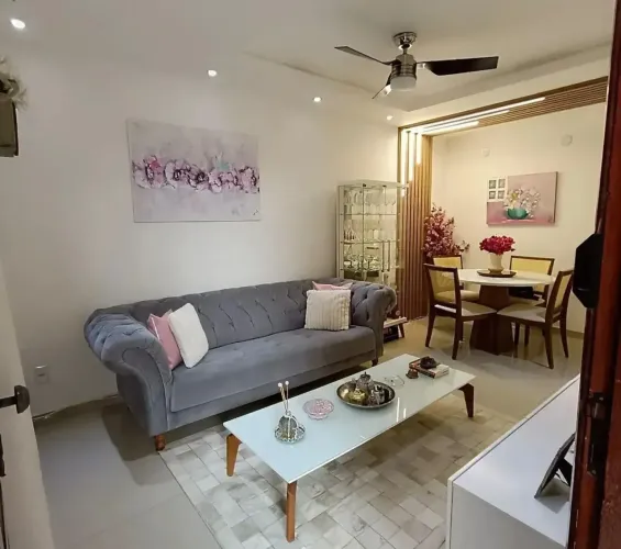 Casa em Condominio Fechado, 02 quartos, 01 vaga!