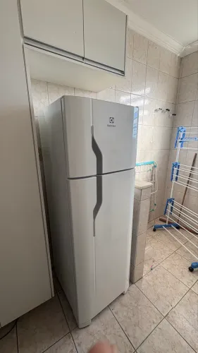Geladeira Electrolux Cycle Defrost 260L Super Freezer Duplex Branca