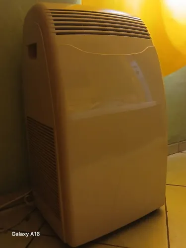 Vendo um ar-condicionado portátil usado excelente !!!