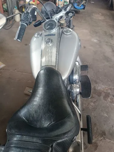 Road king 2008 FLHRC 1600