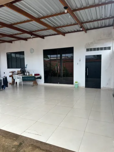 Vendo essa linda casa