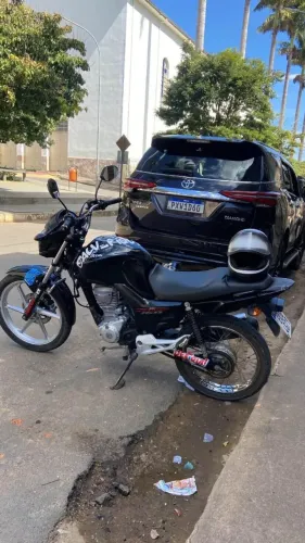 Start 160 2020 apenas 30 mil km rodados moto toda revisada dois pneus novo só pegar e anda