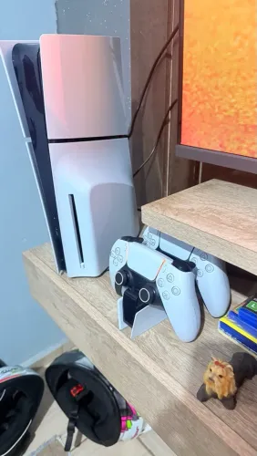 PS5 Slim Mídia Física