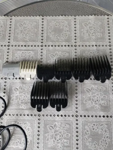 Máquina de cortar cabelo WAHL Magic Clip