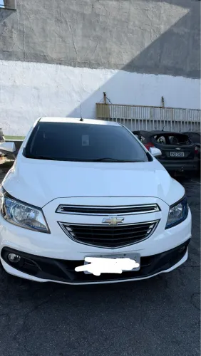 Chevrolet Onix Hatch LTZ 1.4 8V Flex Power Aut. 4P 2016