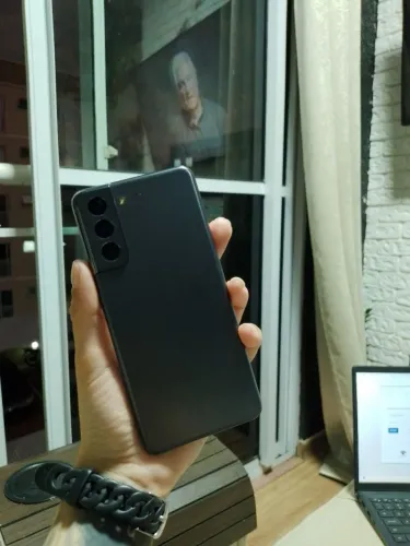 CELULAR S21 USADO