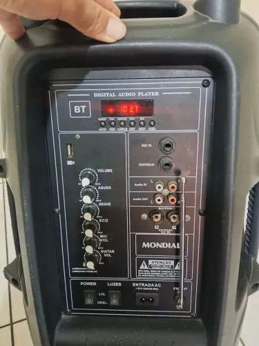 Vendo ou troco por vídeo game do meu interesse