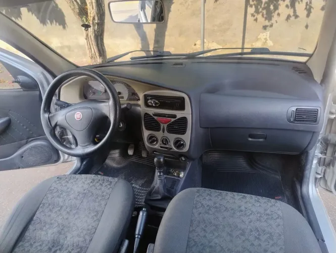 Fiat Palio 1.0 Economy Fire Flex 8V 4P 2010