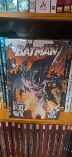 Hq - Batman - O retornou de bruce Wayne
