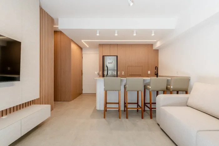 Apartamento mobiliado 1 dormitório e 1 vaga