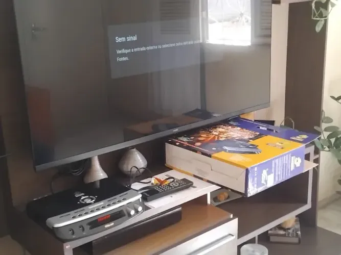 Aparelho Videokê POP-300, liga normalmente, problema de leitura de mídia