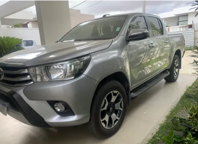 Toyota Hilux CD SRV 4X4 2.8 TDI Diesel Aut. 2018