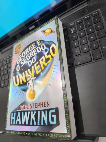 Livro George e o segredo do universo por Lucy e Sthephen Hawking