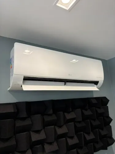 Ar condicionado Inverter LG 220V Split 12000 BTU